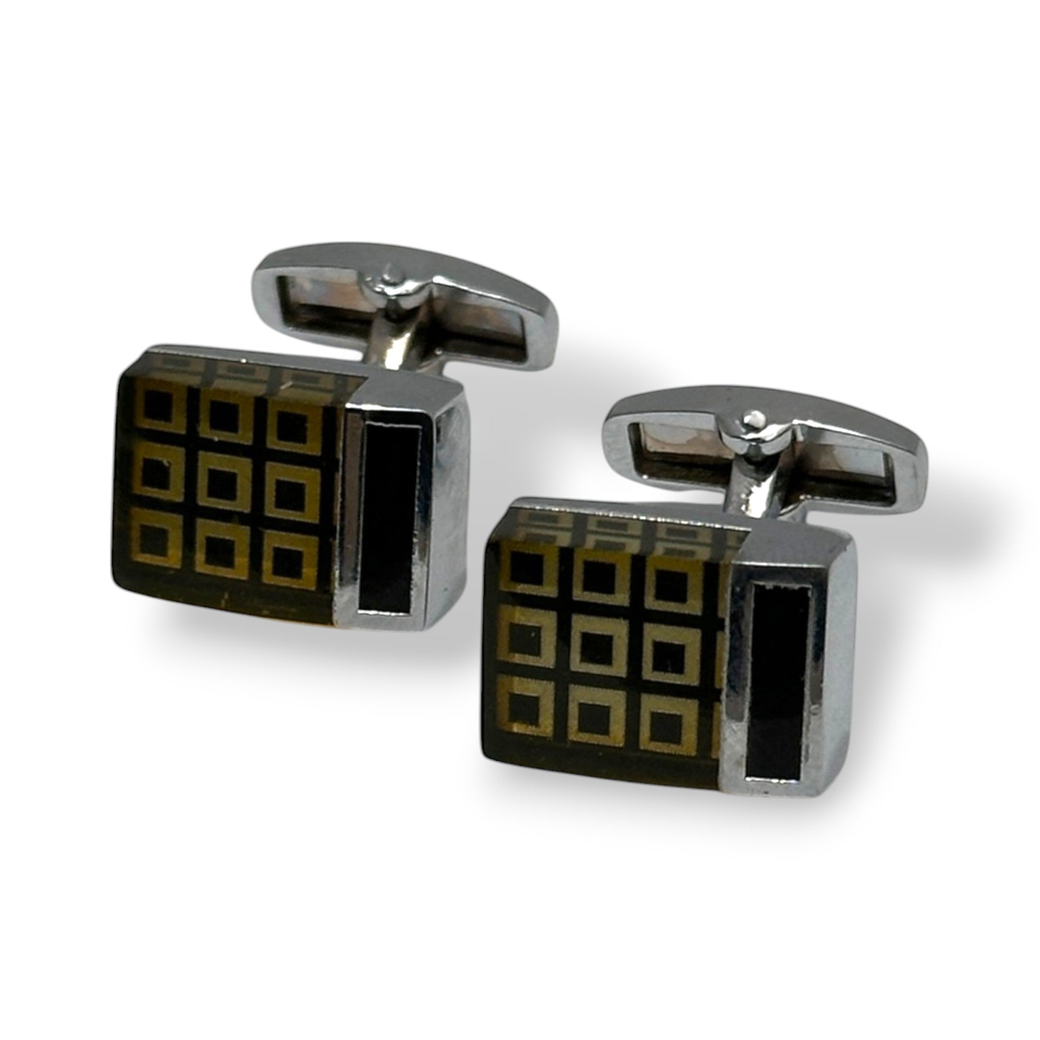 Cufflinks